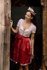 Caroline Dirndl
